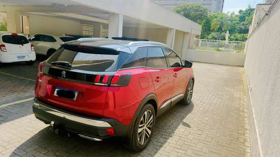 PEUGEOT-3008-2020