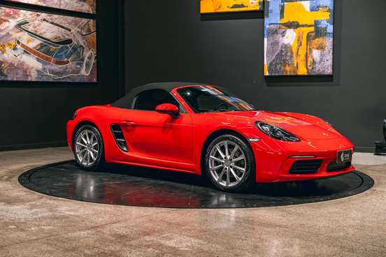 PORSCHE-718-2024