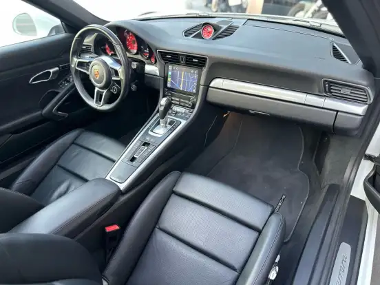 PORSCHE-911-3.0 24V H6 GASOLINA CARRERA 4 PDK PORSCHE-911-2017