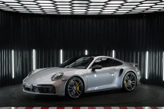 PORSCHE-911-2022