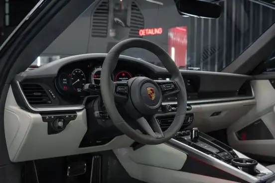 PORSCHE-911-2022