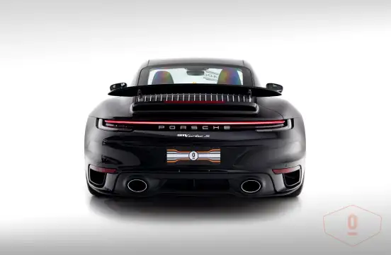 PORSCHE-911-2023