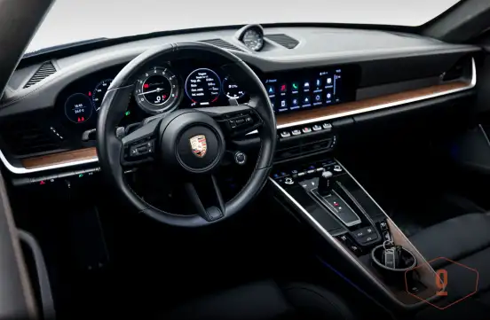 PORSCHE-911-2023