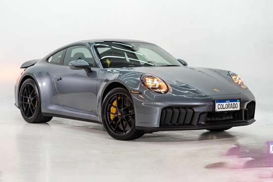 PORSCHE-911-2025
