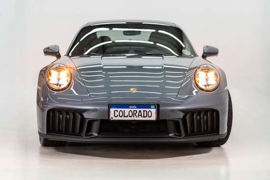 PORSCHE-911-2025