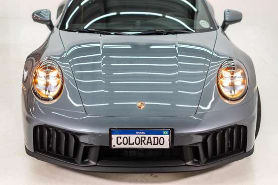 PORSCHE-911-2025