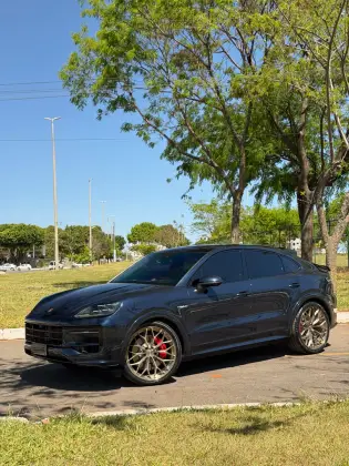 Porsche Cayenne 3.0 V6 S E-Hybrid Coupé AWD Tiptronic S