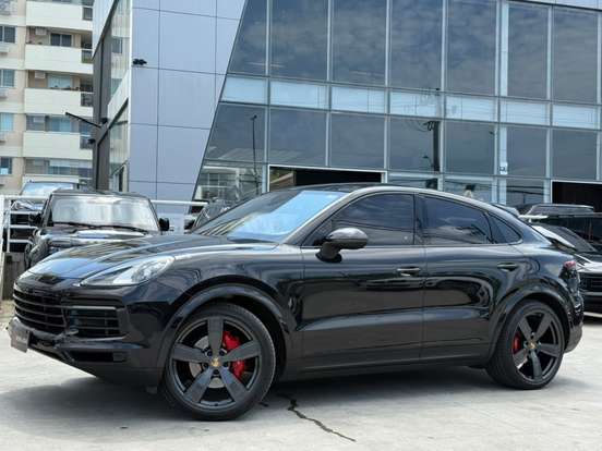 PORSCHE-CAYENNE-2019