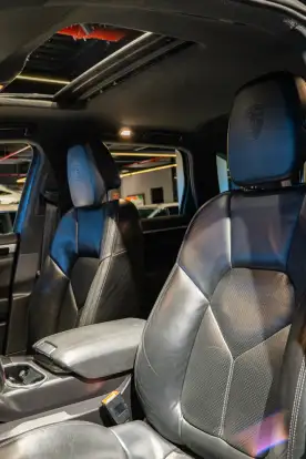 PORSCHE-CAYENNE-2012