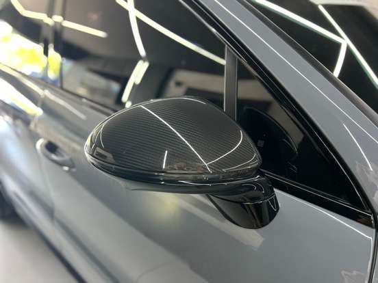 PORSCHE-CAYENNE-2022