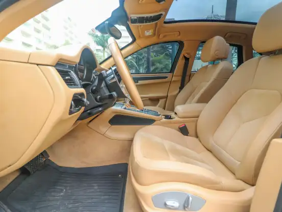 PORSCHE-MACAN-2.0 16V GASOLINA 4P AUTOMÁTICO PORSCHE-MACAN-2015