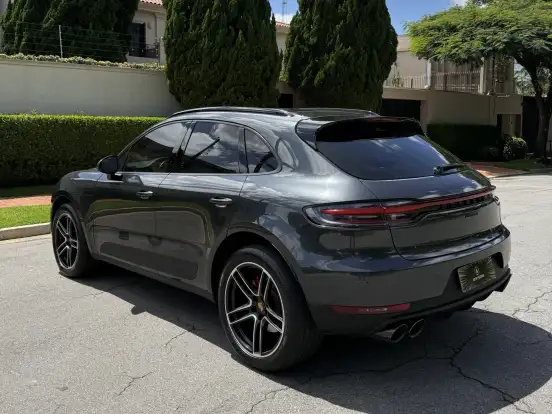 PORSCHE-MACAN-2.0 16V GASOLINA 4P AUTOMÁTICO PORSCHE-MACAN-2021