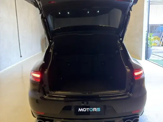 PORSCHE-MACAN-2.0 16V GASOLINA 4P AUTOMÁTICO PORSCHE-MACAN-2021