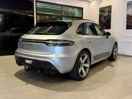 PORSCHE-MACAN-2022