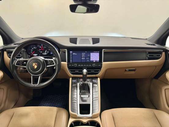 PORSCHE-MACAN-2.0 16V GASOLINA 4P AUTOMÁTICO PORSCHE-MACAN-2021