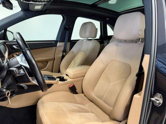 PORSCHE-MACAN-2.0 16V GASOLINA 4P AUTOMÁTICO PORSCHE-MACAN-2021