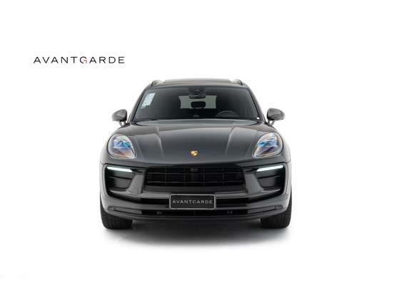 PORSCHE-MACAN-2024