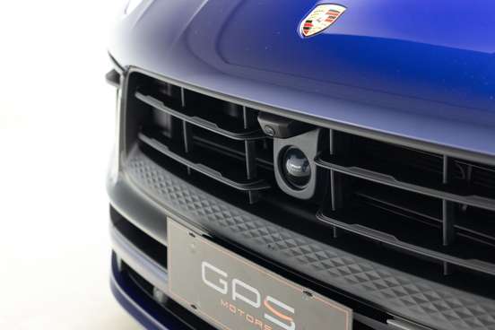 PORSCHE-MACAN-2023