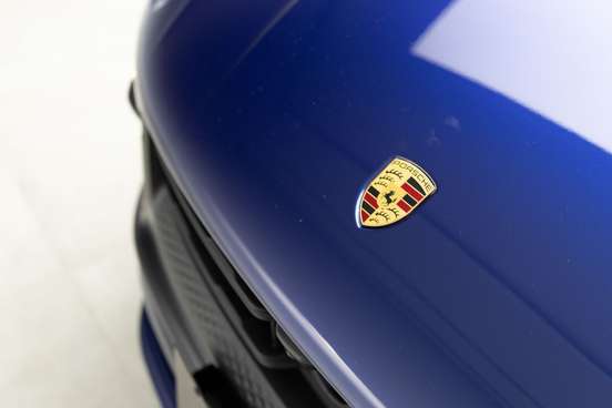 PORSCHE-MACAN-2023