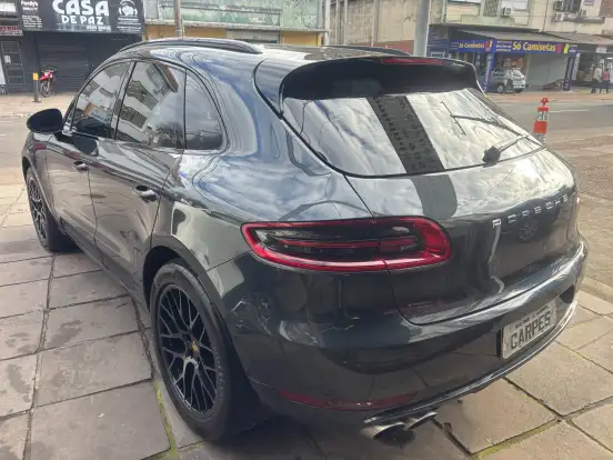 PORSCHE-MACAN-2017