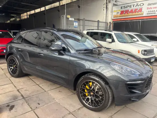 PORSCHE-MACAN-2017