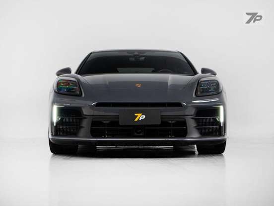 PORSCHE-PANAMERA-2025