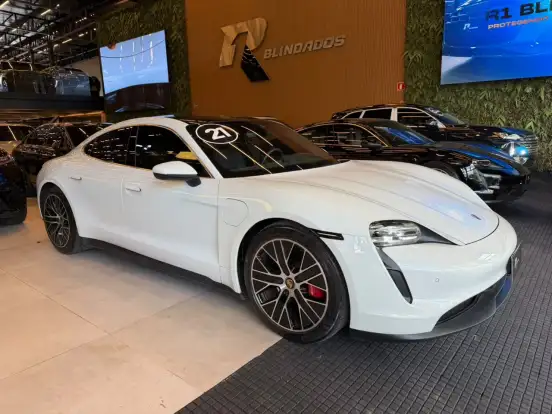 PORSCHE-TAYCAN-4S ELÉTRICO PORSCHE-TAYCAN-2021
