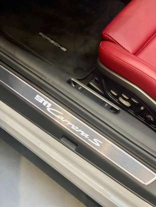 PORSCHE-911-2022