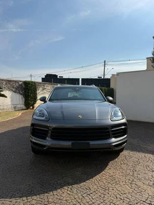 Porsche Cayenne 3.0 V6 E-Hybrid AWD Tiptronic S