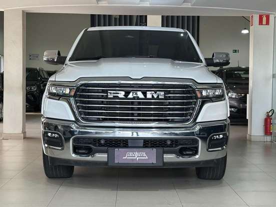RAM-1500-3.0 HURRICANE 6 BITURBO GASOLINA LARAMIE CD 4X4 AUTOMÁTICO RAM-1500-2024