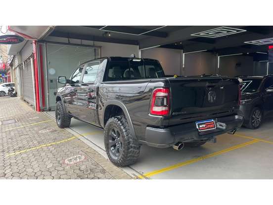 RAM-1500-5.7 V8 GASOLINA REBEL CD 4X4 AUTOMÁTICO RAM-1500-2022