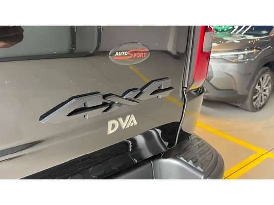 RAM-1500-5.7 V8 GASOLINA REBEL CD 4X4 AUTOMÁTICO RAM-1500-2022