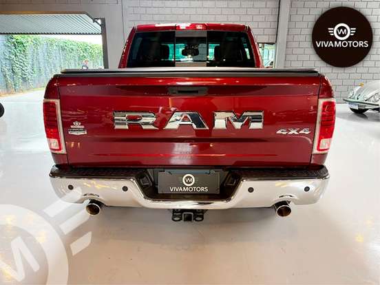 RAM-CLASSIC-5.7 V8 GASOLINA LARAMIE CD 4X4 AUTOMÁTICO RAM-CLASSIC-2022
