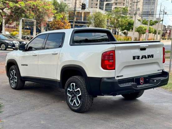 RAM-RAMPAGE-2.2 TURBO DIESEL REBEL 4X4 AUTOMÁTICO RAM-RAMPAGE-2024
