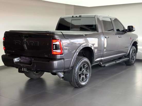 RAM-2500-6.7 I6 TURBO DIESEL NIGHT EDITION CD 4X4 AUTOMÁTICO RAM-2500-2020