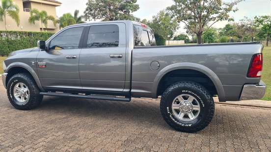 RAM-2500-6.7 LARAMIE 4X4 CD I6 TURBO DIESEL 4P AUTOMÁTICO RAM-2500-2011
