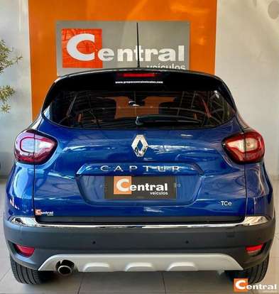 RENAULT-CAPTUR-2021