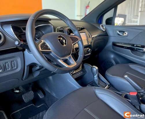RENAULT-CAPTUR-2021