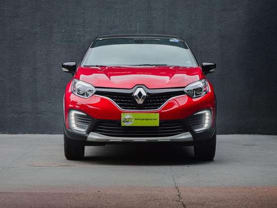 RENAULT-CAPTUR-2020