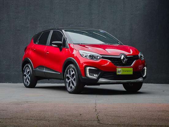RENAULT-CAPTUR-2020