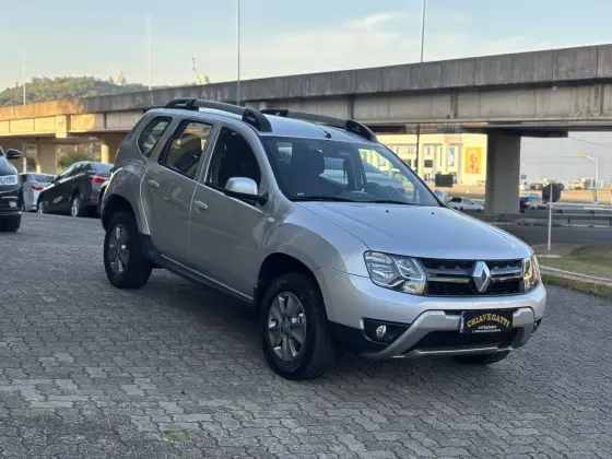 RENAULT DUSTER 1.6 16V SCE FLEX DYNAMIQUE MANUAL