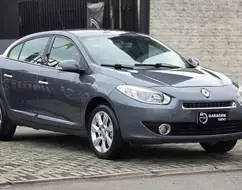 RENAULT FLUENCE 2.0 PRIVILÉGE 16V FLEX 4P AUTOMÁTICO RENAULT FLUENCE 2.0 PRIVILÉGE 16V FLEX 4P AUTOMÁTICO