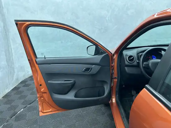 RENAULT-KWID-2020