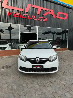 RENAULT-SANDERO-2019