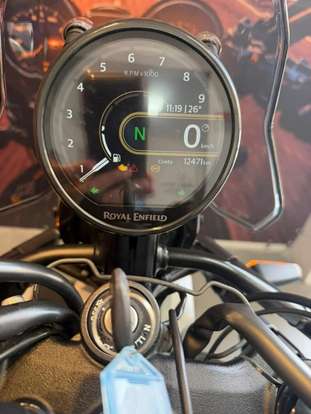 ROYAL ENFIELD-HIMALAYAN 450 KAMET WHITE-2025