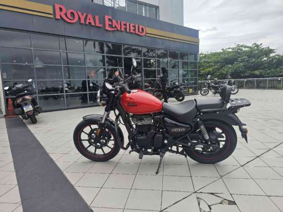 ROYAL ENFIELD-METEOR 350 FIREBALL-2025