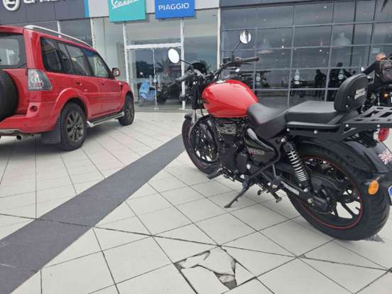 ROYAL ENFIELD-METEOR 350 FIREBALL-2025