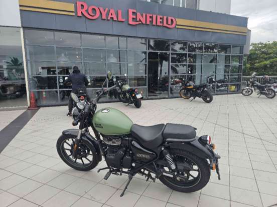 ROYAL ENFIELD-METEOR 350 FIREBALL-2025