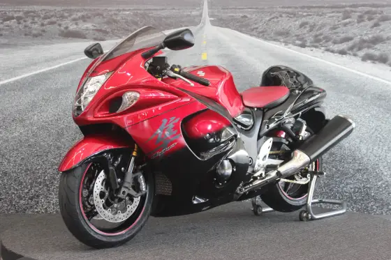 SUZUKI GSX 1300RAZ HAYABUSA 