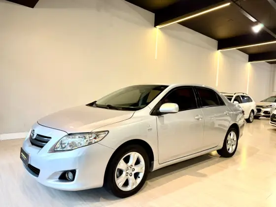 TOYOTA COROLLA 1.8 GLI 16V FLEX 4P AUTOMÁTICO